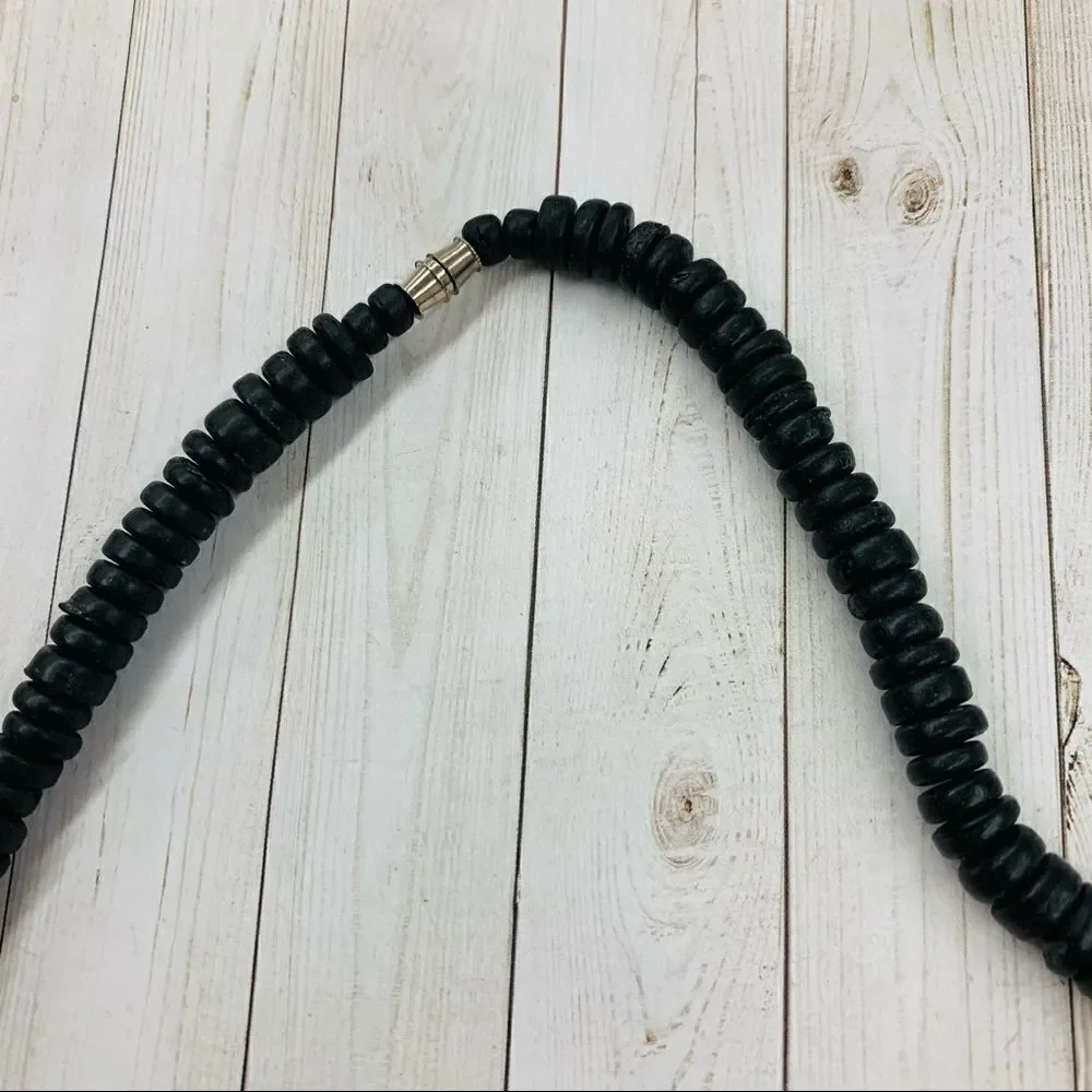 Coconut and Wood Giraffe Beaded Necklace‎